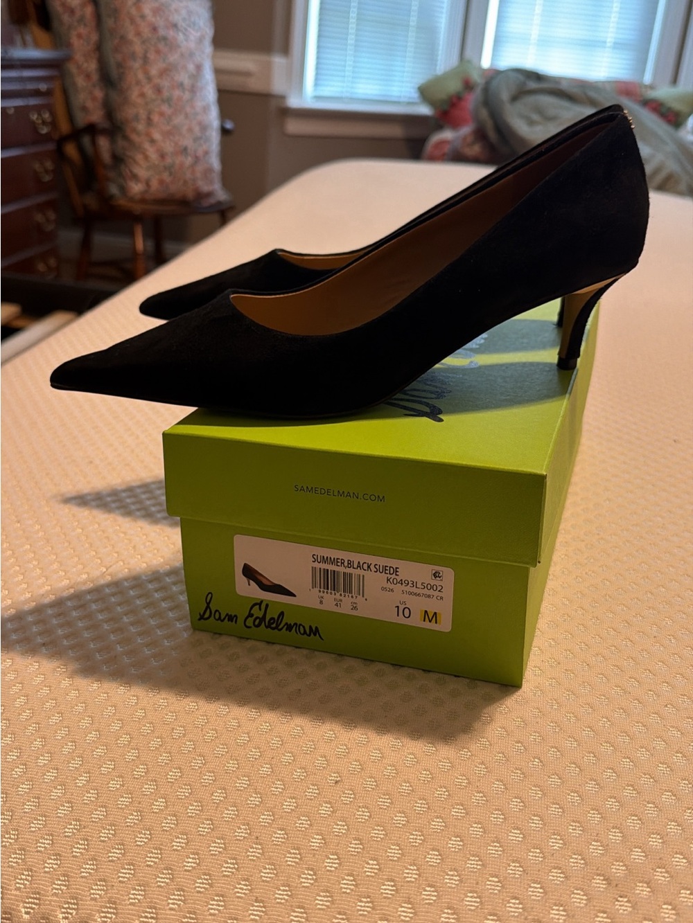 Sam Edelman Black Suede Pointed Toe Low Heel Pumps
